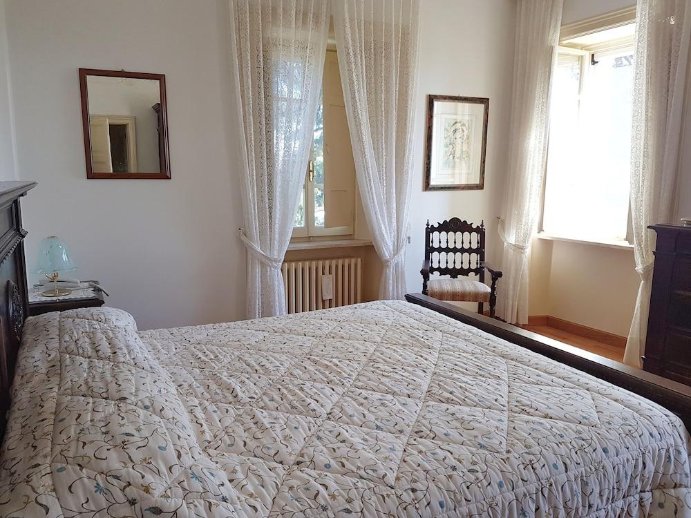 Il Castellaro Country House Perugia Exterior photo